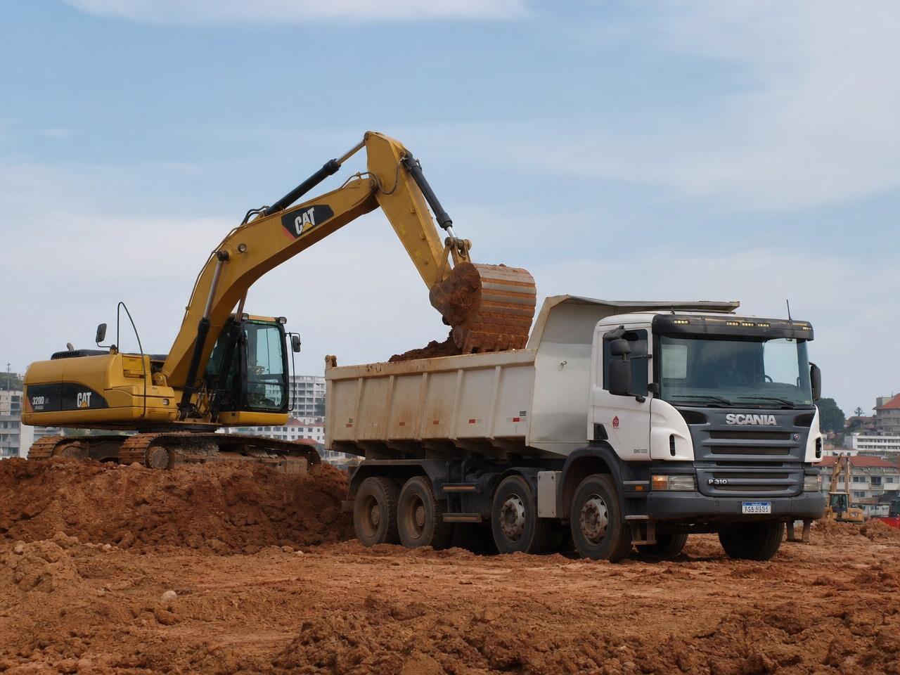 Remoção de Terra e Entulho
